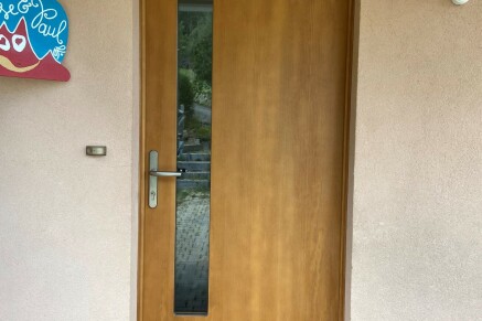 Porte d'entrée bois sur mesure à Walbach