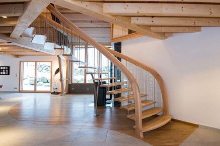 Escalier en bois style contemporains près de Colmar