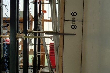 Teste de résistance sur fenêtre bois 78