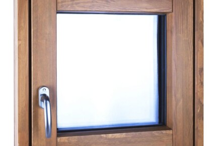 Fenêtre en bois sur-mesure près de Colmar